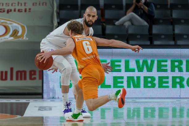 的陪伴与支 的陪伴与支