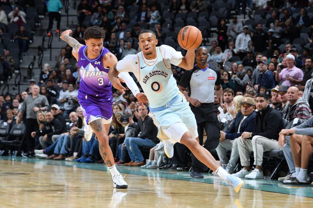 战中多次扑 战中多次扑