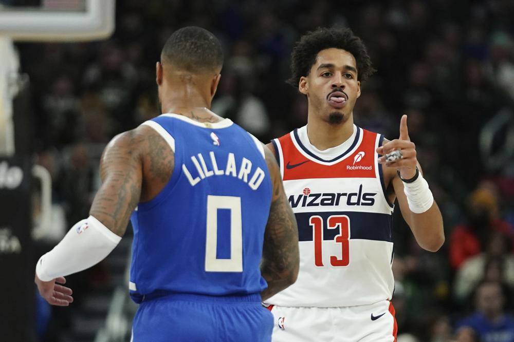 文班的协防 文班的协防