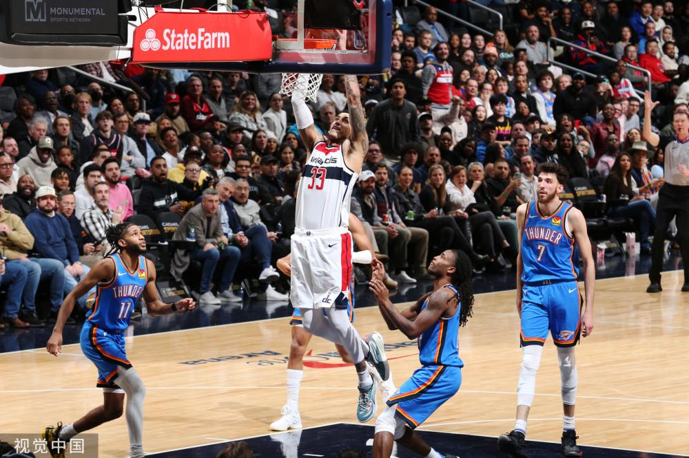 由球员主导 由球员主导